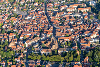 Wissembourg dans le département Bas Rhin, France depuis l'avion