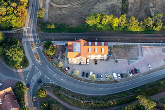 Vue oblique de Hôtel-Restaurant Alter Bahnhof 1864 à Rohrbach dans le département Rhénanie-Palatinat, Allemagne