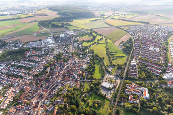 Vue aérienne de Quartier Windecken in Nidderau dans le département Hesse, Allemagne