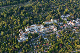 Vue aérienne de Fondation Budge à le quartier Seckbach in Frankfurt am Main dans le département Hesse, Allemagne