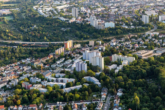 Vue aérienne de Quartier Seckbach in Frankfurt am Main dans le département Hesse, Allemagne