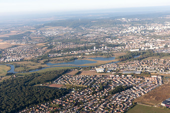 Vue aérienne de Laneuveville-devant-Nancy dans le département Meurthe et Moselle, France