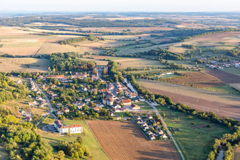 Vue aérienne de Haroué dans le département Meurthe et Moselle, France