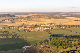 Vue aérienne de Coussey dans le département Vosges, France