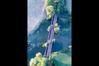 Vue oblique de Pont sur la Meuse à Sauvigny dans le département Meuse, France