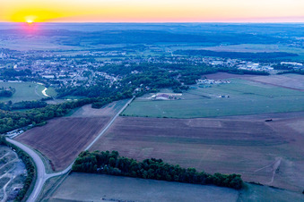 Vue aérienne de Aéroport de Neufchâteau à Neufchâteau dans le département Vosges, France