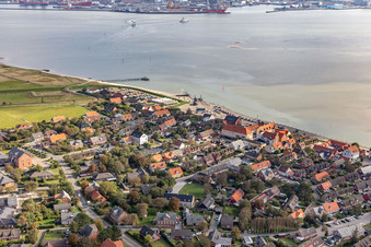 Vue aérienne de Port de ferry à le quartier Nordby in Fanø dans le département Syddanmark, Danemark