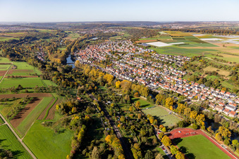 Photographie aérienne de Quartier de Neckarhausen à Nürtingen dans le département Bade-Wurtemberg, Allemagne