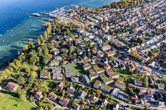 Vue aérienne de Zones riveraines du lac de Constance à le quartier Allmannsdorf in Konstanz dans le département Bade-Wurtemberg, Allemagne