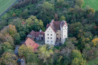 Château de Klingenberg à Wipfeld dans le département Bavière, Allemagne vue du ciel