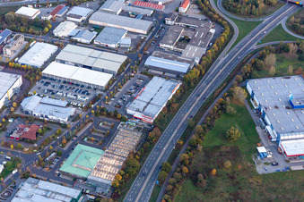 Vue aérienne de Media Markt à Schweinfurt dans le département Bavière, Allemagne