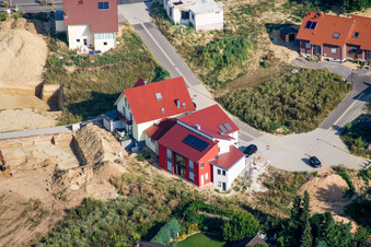 Vue aérienne de Nouvelle zone de développement Am Höhenweg à Kandel dans le département Rhénanie-Palatinat, Allemagne