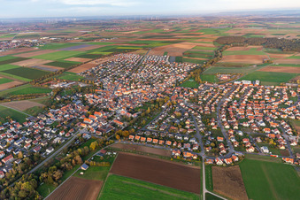 Vue aérienne de Kürnach dans le département Bavière, Allemagne