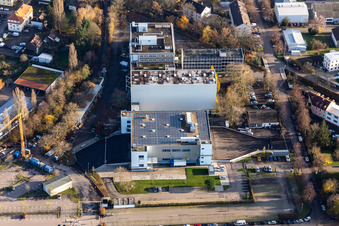 Vue aérienne de Güterbanhhofstr à le quartier Oos in Baden-Baden dans le département Bade-Wurtemberg, Allemagne