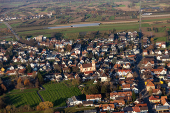Vue oblique de Appenweier dans le département Bade-Wurtemberg, Allemagne