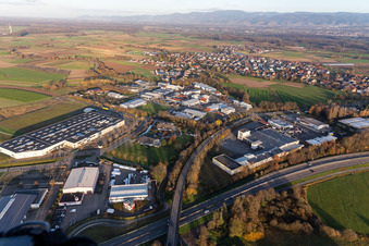 Vue aérienne de Zone industrielle Sand, Orsay à le quartier Sand in Willstätt dans le département Bade-Wurtemberg, Allemagne