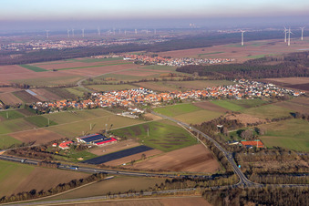 Erlenbach bei Kandel dans le département Rhénanie-Palatinat, Allemagne vue d'en haut