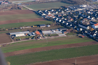 Vue aérienne de Kasa Paysagiste Kugelmann à Kandel dans le département Rhénanie-Palatinat, Allemagne