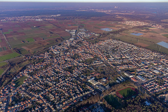 Vue aérienne de Rülzheim dans le département Rhénanie-Palatinat, Allemagne