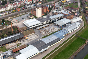 Vue aérienne de Recyclage de Rubinmühle et Kinzigtal à Gengenbach dans le département Bade-Wurtemberg, Allemagne