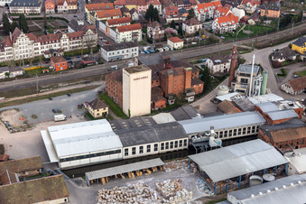 Vue aérienne de Recyclage de Rubinmühle et Kinzigtal à Gengenbach dans le département Bade-Wurtemberg, Allemagne