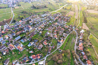 Vue aérienne de Vue de la ville depuis l'est à le quartier Fessenbach in Offenburg dans le département Bade-Wurtemberg, Allemagne