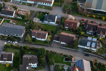 Vue aérienne de Rue Winzer à le quartier Fessenbach in Offenburg dans le département Bade-Wurtemberg, Allemagne