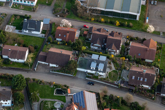 Vue aérienne de Rue Winzer à le quartier Fessenbach in Offenburg dans le département Bade-Wurtemberg, Allemagne
