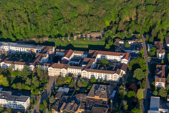 Vue oblique de Clinique du Palatinat à Landeck à Klingenmünster dans le département Rhénanie-Palatinat, Allemagne