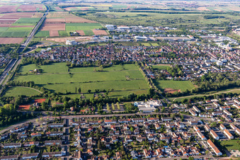 Quartier Queichheim in Landau in der Pfalz dans le département Rhénanie-Palatinat, Allemagne hors des airs