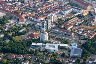 Vue aérienne de Lycée Goethe à Germersheim dans le département Rhénanie-Palatinat, Allemagne
