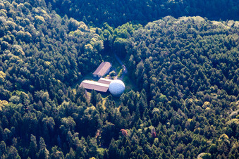 Vue aérienne de Station radar à Pleisweiler-Oberhofen dans le département Rhénanie-Palatinat, Allemagne