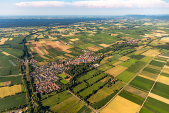 Vue oblique de Winden dans le département Rhénanie-Palatinat, Allemagne