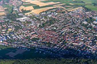 Bad Bergzabern dans le département Rhénanie-Palatinat, Allemagne hors des airs