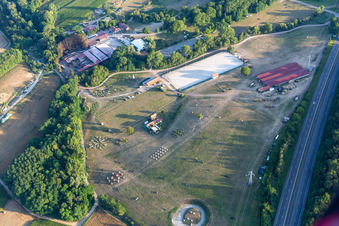 Photographie aérienne de Haras de la Neée à Neewiller-près-Lauterbourg dans le département Bas Rhin, France