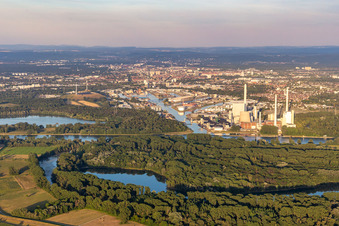 Vue aérienne de Fond doré à Wörth am Rhein dans le département Rhénanie-Palatinat, Allemagne
