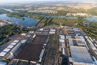 Vue oblique de Usine de camions Daimler à Wörth am Rhein dans le département Rhénanie-Palatinat, Allemagne