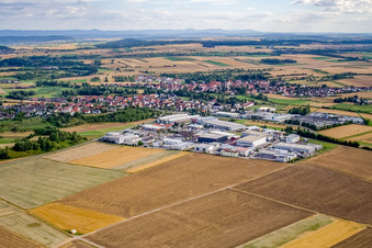 Vue aérienne de Zone industrielle de Hagenring à le quartier Altingen in Ammerbuch dans le département Bade-Wurtemberg, Allemagne