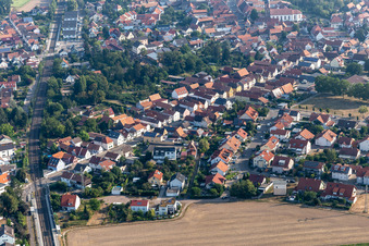 Vue aérienne de Rappengasse à Rheinzabern dans le département Rhénanie-Palatinat, Allemagne