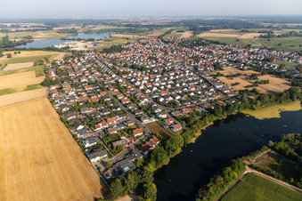 Leimersheim dans le département Rhénanie-Palatinat, Allemagne hors des airs