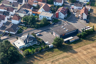 Vue aérienne de Voyages à Spruce Ridge à Rheinzabern dans le département Rhénanie-Palatinat, Allemagne