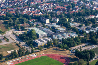 Vue aérienne de IGS avec un nouveau bâtiment à Kandel dans le département Rhénanie-Palatinat, Allemagne