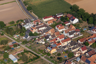 Vue oblique de Saarstraße à Kandel dans le département Rhénanie-Palatinat, Allemagne