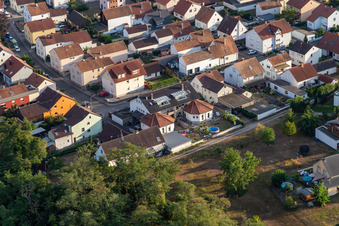 Quartier Hardtwald in Neupotz dans le département Rhénanie-Palatinat, Allemagne vue d'en haut