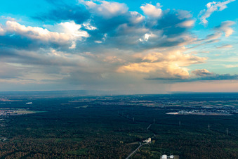 Vue aérienne de Pluie sur le Rhin à Westheim dans le département Rhénanie-Palatinat, Allemagne