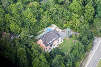 Vue aérienne de Restaurant d'excursion sur la Hildrizhauser Straße à Herrenberg dans le département Bade-Wurtemberg, Allemagne