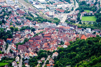Vue aérienne de Vieille ville vue du sud-est à Herrenberg dans le département Bade-Wurtemberg, Allemagne