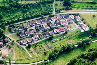 Vue aérienne de Birkenstr à le quartier Reusten in Ammerbuch dans le département Bade-Wurtemberg, Allemagne