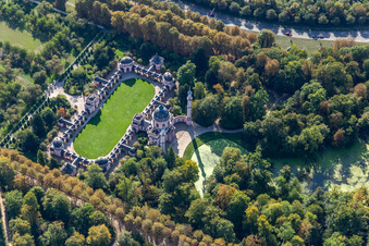 Photographie aérienne de Mosquée dans le jardin du château de Schwetzingen à Schwetzingen dans le département Bade-Wurtemberg, Allemagne