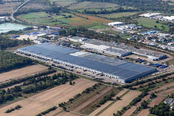 Vue aérienne de Usine Goodyear Dunlop Tires Allemagne située sur Goodyearstraße à Philippsburg dans le département Bade-Wurtemberg, Allemagne